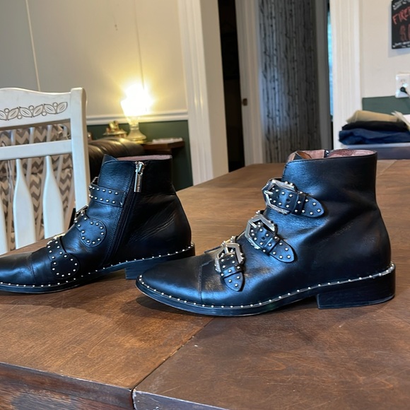 Leather Studded Boots - Picture 3 of 6